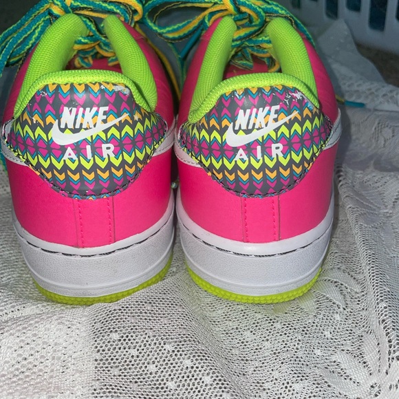 Pink Blast White Volt 
Nike Airforce 1’s size 7y - Picture 4 of 5